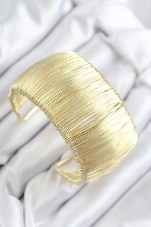 Pirinç Tel Sarma Model Gold Renk Kadın Bileklilk 5886