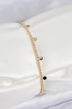 Pirinç Zirkon Taşlı Ezme Zincirli Sıralı Model Gold Renk Kadın Bilekilk 5886