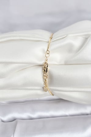 CM 14K Gold Renk Barlı Yılan Zincir Model Kadın Bileklik 5886