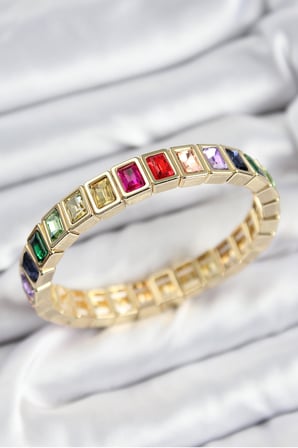Pirinç Karışık Zirkon Taşlı Dikdörtgen Model Gold Renk Lastikli Kadın Bilekl