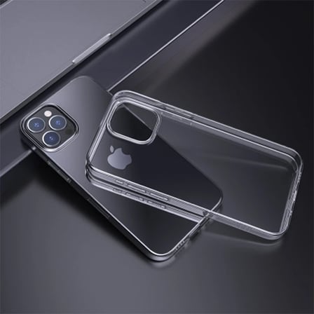 Northcity iPhone 15 Pro Max Şeffaf Kılıf - Sarılmaz TPU Ince Kılıf 0,8 mm