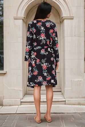 Siyah Kruvaze Yaka, Floral Desenli, Midi Elbise