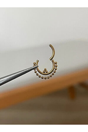 316 L Cerrahi Çelik Sallantılı Top Zincir Detaylı Halka Kıkırdak Helix Tragus Piercingi