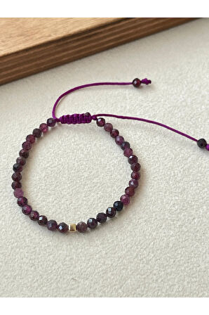 14 Ayar Altın Küp Detaylı Doğal Parlak Granat Taşlı Zarif El İşi Altın Bileklik