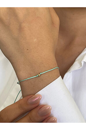 14 Ayar Altın Dorikalı Turkuaz İpli Zarif Altın Bileklik