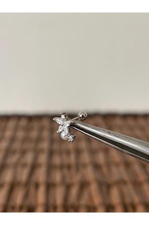 925 Ayar Gümüş İncili Markiz Kesim Taşlı Helix Tragus Piercingi Gümüş Piercing