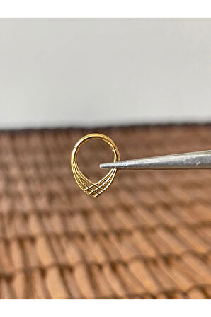 316 L Cerrahi Çelik Anti Alerjik Halka Piramit Modeli Kilitli Halka Piercing 8mm x 1,2 mm