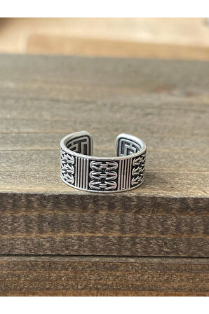 Ayarlanabilir Ölçü 925 Ayar Gümüş Kaplama Klasik Desen İşçilikli Tasarım Yüzük