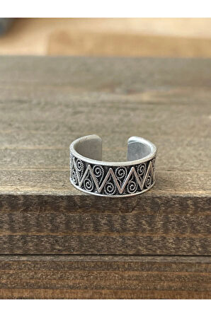 Ayarlanabilir Ölçü 925 Ayar Gümüş Kaplama Klasik Desen İşçilikli Tasarım Yüzük