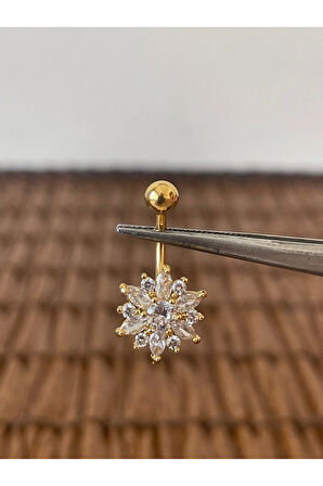 316 L Cerrahi Çelik Parlak Zirkon Taşlı Tasarım Göbek Piercingi