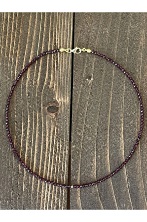 14 Ayar Altın Dorika Detaylı Parlak Doğal Granat Taşlı Zarif Altın Kolye