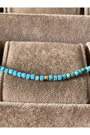 14 Ayar Altın Küp Detaylı Doğal Kare Kesim Firuze Taşlı Zairf Altın Kolye