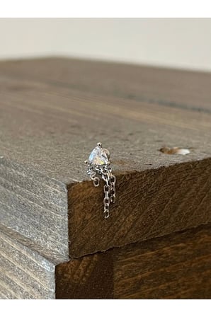 925 Ayar Gümüş Sallantılı Kıkırdak Helix Tragus Piercingi Gümüş Piercing