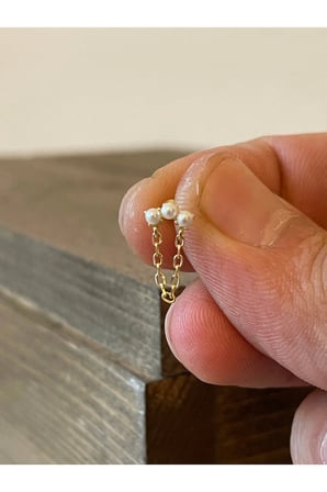 925 Ayar Gümüş İncili Zincir Sallantılı Piercing Gümüş Piercing