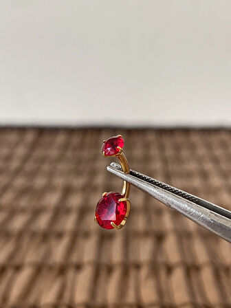 Yüksek Kalite G23 Titanium  Kırmızı Parlak Zirkon  Taşlı Titanyum Göbek Piercingi Taş 10mm