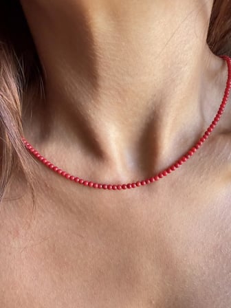 Gümüş Kilitli 2mm Mercan Taşlı Minimal Tasarım Kolye