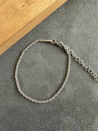 Paslanmaz Kararmaz Çelik Bileklik  Burgu Modeli Çelik Bileklik 18+5cm 2mm