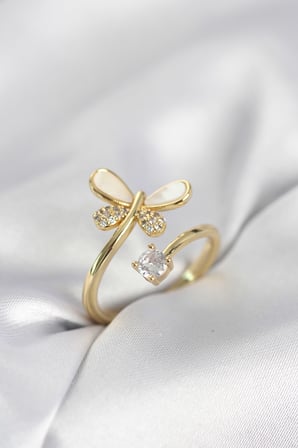 Gold Renk Yusufçuk Model Zirkon Taşlı Kadın Yüzük