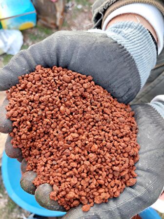 Özel Elenmiş Akvaryum Kumu, Lav Kırığı, 1-4 mm, 20 Kg