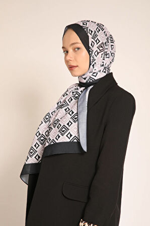 Akel Siyah Pudra Geometrik Desenli Şal – Zarif ve Modern Kombinlerin Vazgeçilmezi