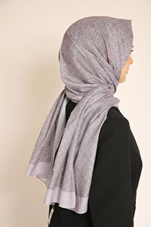 Akel Lila Desenli Şal – Modern ve Zarif Bir Dokunuş