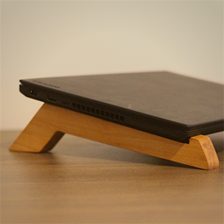 El Yapımı Ahşap Laptop Standı