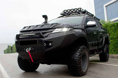 Mitsubishi L200 Dakar Ön Tampon Siyah Sensörlü-Sensörsüz 2019 ve Sonrası