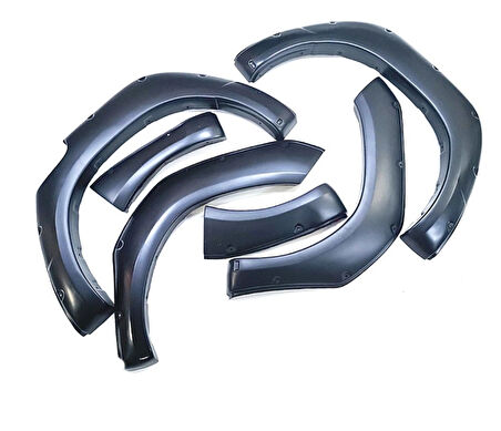 Toyota Hilux Çamurluk Dodik Seti Abs Plastik ithal 2015-2019