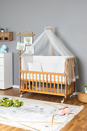 Ahşap Beşik Anne Yanı Beşik Vernikli 60x120 - Beyaz Güpür Uyku Seti + Yataklı + Tekerlekli