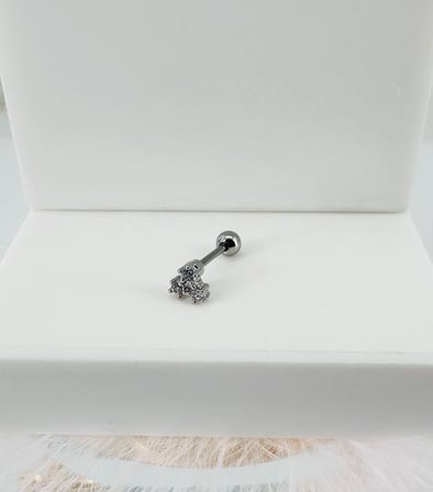 Rodyum Zirkon Taşlı Uç Kısmı : Pirinç Kıkırdak Bar Uzunluğu : 6 Mm / Bar Kalınlığı 0.8 Mm / Top Boyu 3 Mm - Pt0035