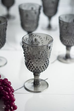Bardak Altlığı Akrilik Füme 6'lı Kadeh & Su Meşrubat Kahve Yanı Bardağı 450 ml ( Cam Değildir )