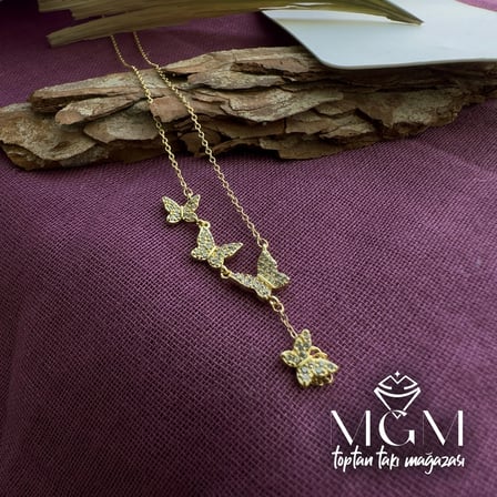 Zirkon Taşlı Kelebek Detaylı Kolye - Kl0012