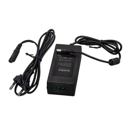 Weko 12 Volt - 5 Amper Plastik Kasa Masaüstü Adaptör 5.5*2.5 Uçlu