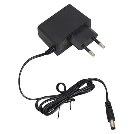 Weko WK-37857 Plastik Kasa 8 Volt - 1 Amper Yerli Üretim 5.5*2.5 Mm Uçlu Priz Tipi Adaptör
