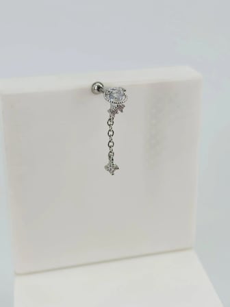 Rodyum Zirkon Taşlı Uç Kısmı : Pirinç Kıkırdak Bar Uzunluğu : 6 Mm / Bar Kalınlığı 0.8 Mm / Top Boyu 3 Mm - Pt0048