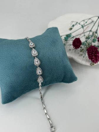 Rodyum Zirkon Taşlı Pirinç Zirkon Bileklikler 19 Cm  - Kbl0298