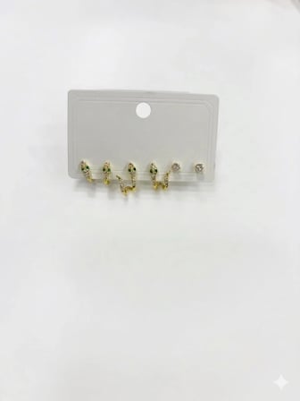 Kıvrımlı Yeşil Gözlü Yılan Detaylı Altılı Küpe - Kp00564