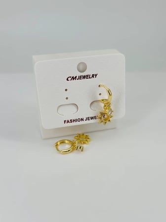 Zirkon Taşlı Pirinç Küpeler - Kp00469