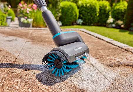 Gardena 14842 Akülü Çok Amaçlı Zemin Fırçası