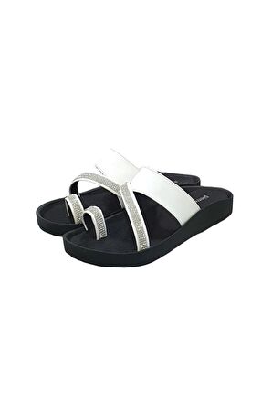 Pierre Cardin Anatomik Taban Taşlı Parmak Geçen Kadın Terlik