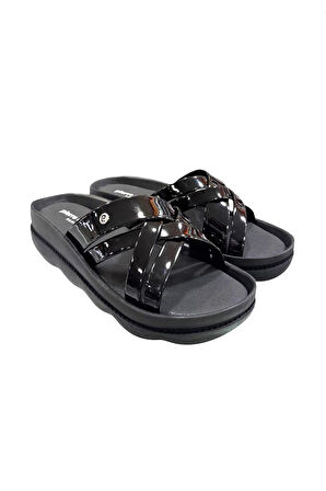 Pierre Cardin Dolgu Topuk Anatomik Taban Kadın Terlik