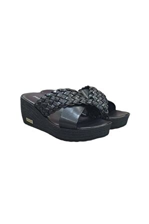 Pierre Cardin Örgülü Anatomik Dolgu Topuk Günlük Kadın Terlik