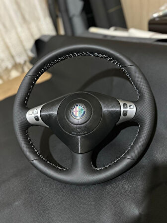 Alfa Romeo Spark147 2002-2008 ARACA ÖZEL DİKMELİ DİREKSİYON KILIFI(GRİPLİ)