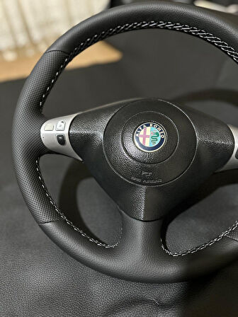 Alfa Romeo Spark147 2002-2008 ARACA ÖZEL DİKMELİ DİREKSİYON KILIFI(GRİPLİ)