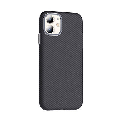 Apple Uyumlu iPhone 11 Kılıf M-safe Şarj Özellikli Karbon Fiber Görünümlü  Gros Kapak