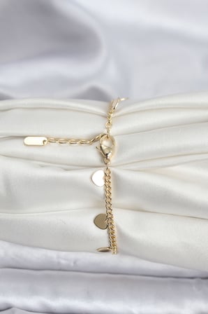 14K Gold Renk Kaplama Kalpli Model CM Kadın Bileklik 5886
