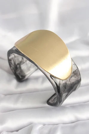 Siyah Mermer Desen Akrilik Plastik Gold Oval Plaka Model Vintage Kadın Bilezik 5886