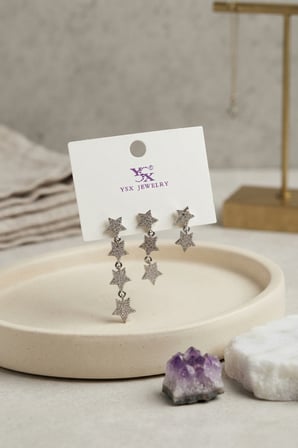 Pirinç Gümüş Renk Zirkon Taşlı Sallantılı Yıldız Model Kadın Küpe Seti 5