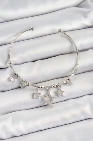 Pirinç Zirkon Taşlı Yıldız Model Gümüş Renk Charm Bileklik 5886