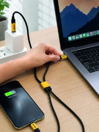 3'ü 1 Arada USB Şarj Kablosu 240W Hızlı Şarj ve Veri Aktarım Kablosu